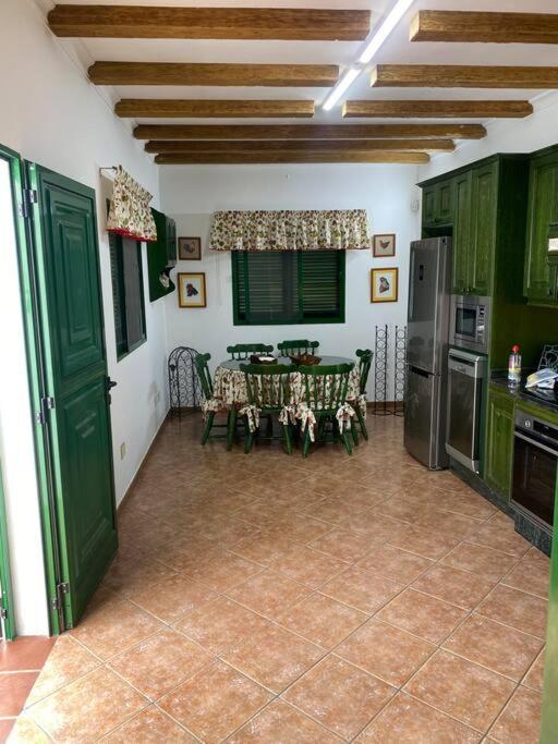 La Finca. Casa En Ciudad. Zona Residencial Muy Tranquila Telde Exteriör bild